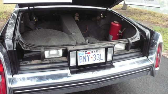1982 Black Cadillac Fleetwood