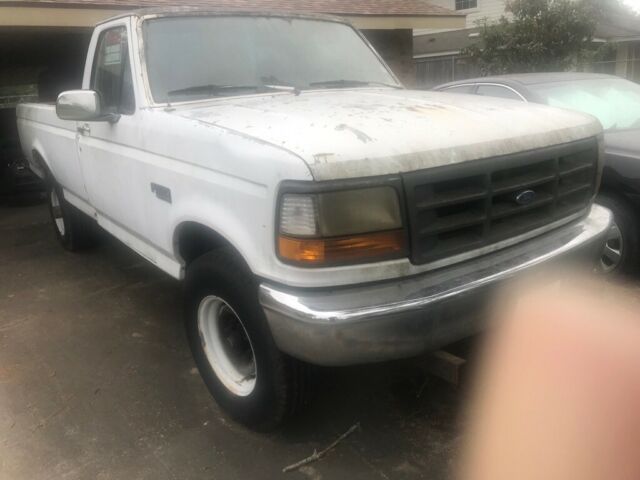 1993 White Ford F-250 Standard Cab Pickup