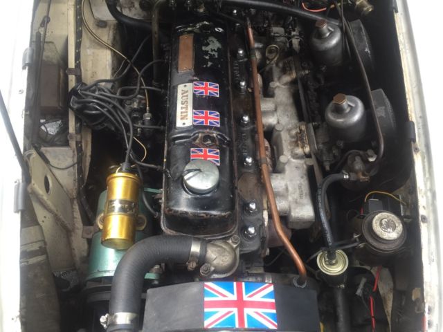 1959 White/black Austin Healey 100-6 Convertible
