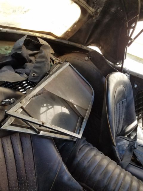 1958 Austin Healey Roadster Convertible