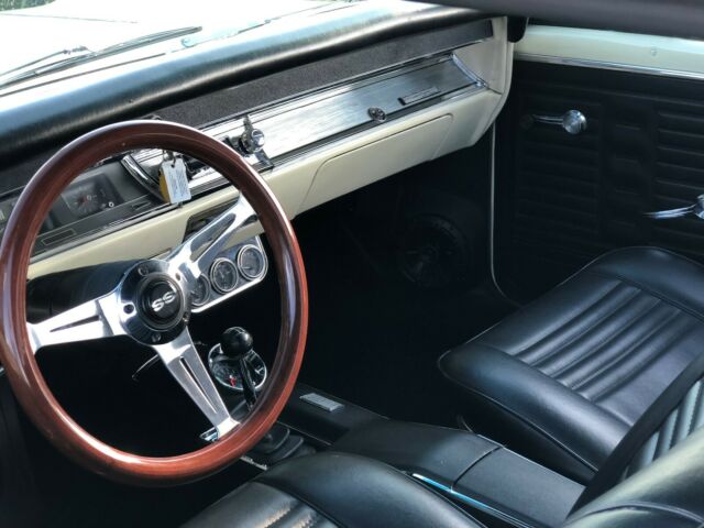 1967 Pale Yellow/Creme Chevrolet Chevelle Coupe