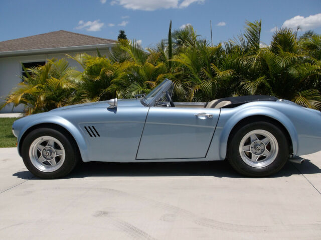 1967 Healey Blue Austin Healey 3000 mk III bj8 2 door convertable