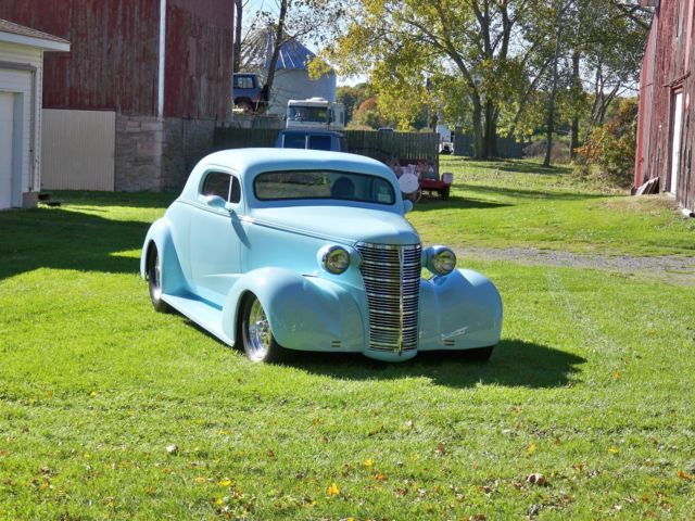 1991 White BMW 8-Series Coupe