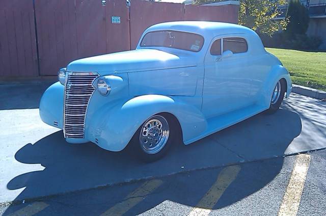 1991 White BMW 8-Series Coupe