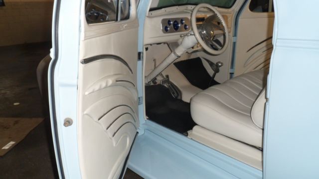 1991 White BMW 8-Series Coupe