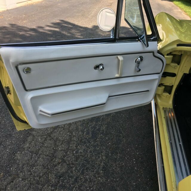 1965 Chevrolet Corvette Convertible