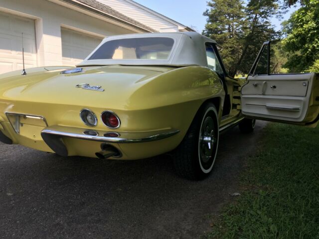 1965 Chevrolet Corvette Convertible
