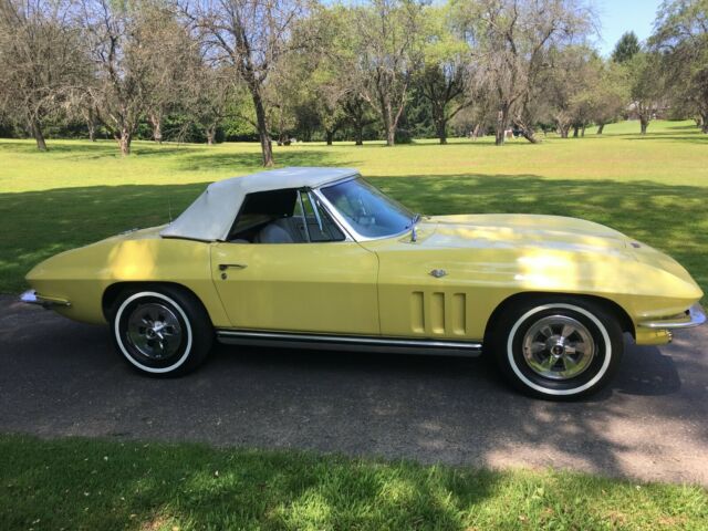 1965 Chevrolet Corvette Convertible