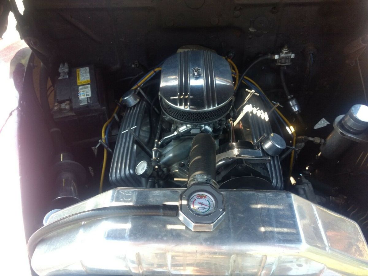 1946 Ford Delux coupe 2Dr