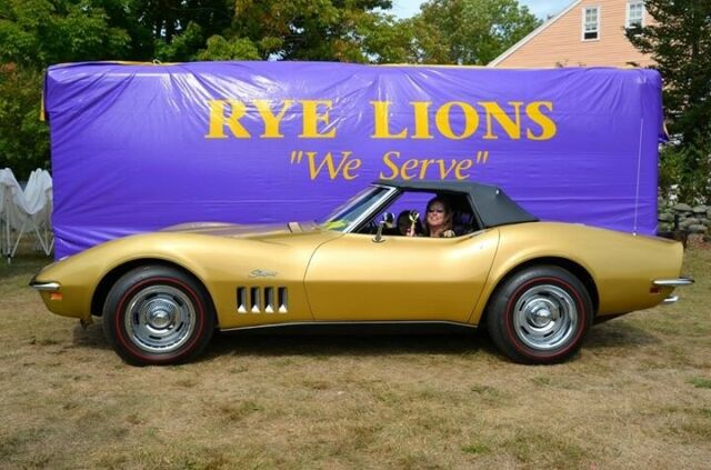 1969 Gold Chevrolet Corvette Convertible