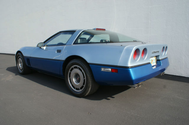1985 Blue Chevrolet Corvette Coupe