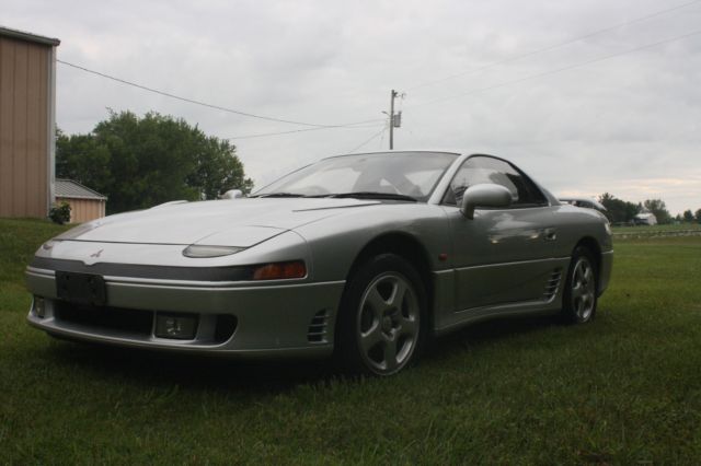 1992 Silver Mitsubishi 3000GT Hatchback