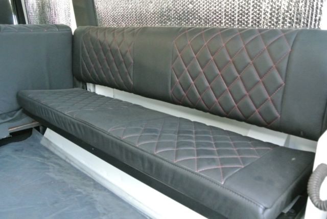 1980 White Land Rover Defender SUV