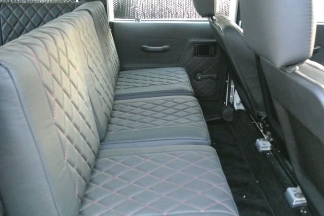 1980 White Land Rover Defender SUV