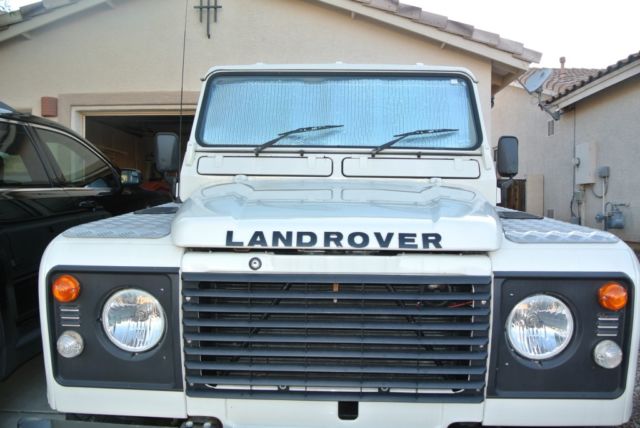 1980 White Land Rover Defender SUV