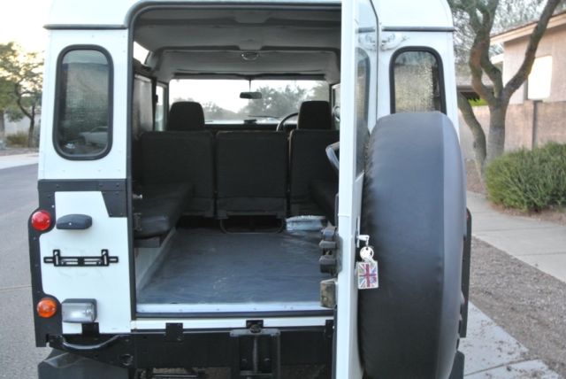 1980 White Land Rover Defender SUV