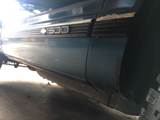 1990 Blue Chevrolet C/K Pickup 1500 Standard Cab Pickup