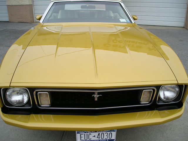 1973 Gold Ford Mustang Convertible
