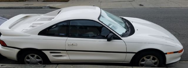 1991 White Toyota MR2 Coupe