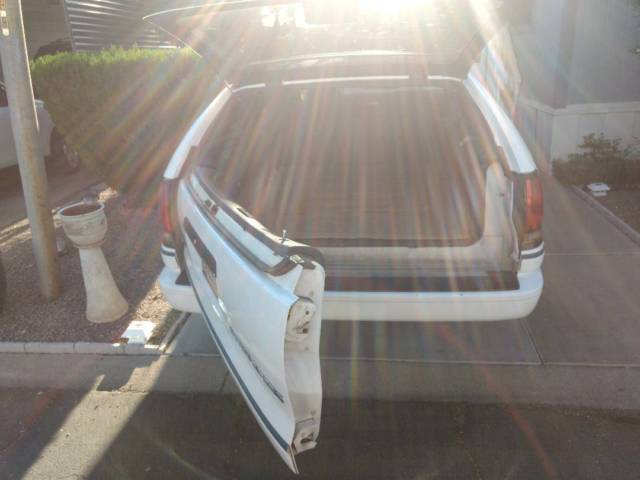 1993 WHITE Chevrolet Capriceold Wagon