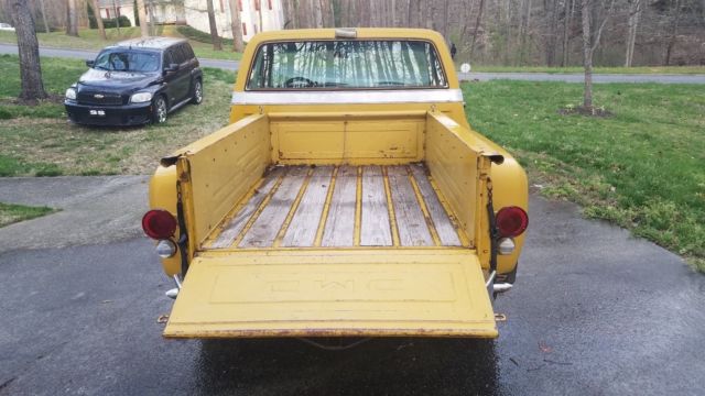 1974 Gold GMC Sierra 1500 Standard Cab Pickup