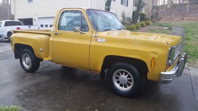1974 Gold GMC Sierra 1500 Standard Cab Pickup