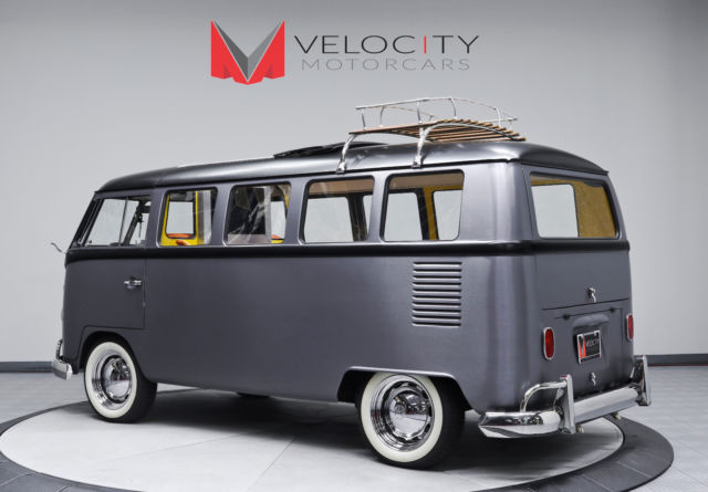 1967 Gray Volkswagen Bus/Vanagon Van Camper