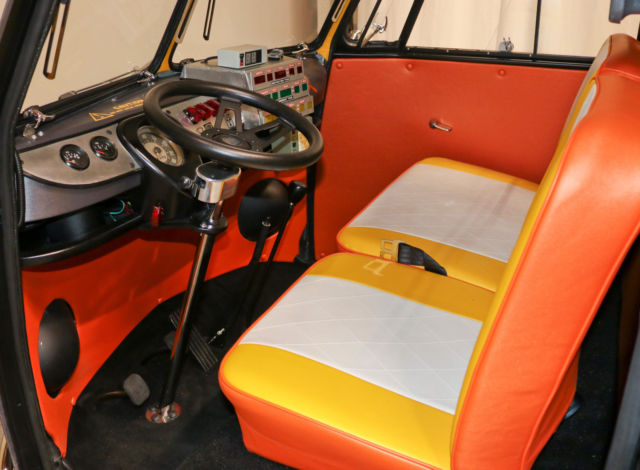 1967 Gray Volkswagen Bus/Vanagon Van Camper