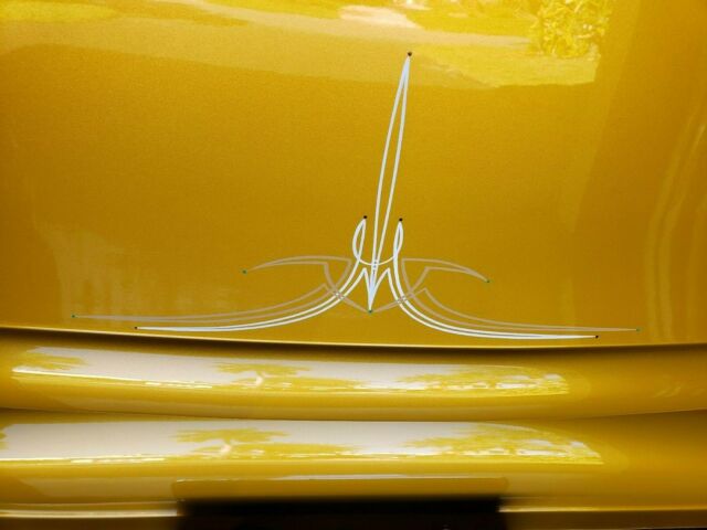 1934 Gold Ford Hi Boy 2 Dr. Vicky Sedan 2 Dr. Dedan