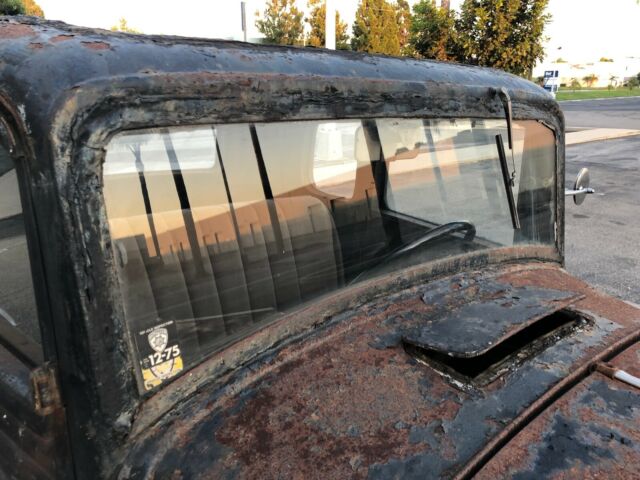 1932 Ford Model B Coupe