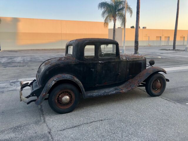 1932 Ford Model B Coupe