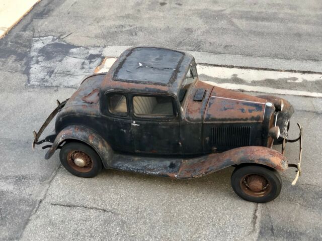 1932 Ford Model B Coupe