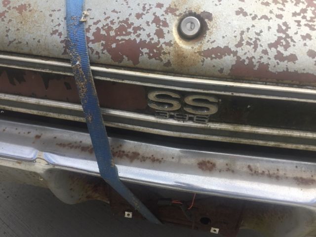 1969 Silver Chevrolet Chevelle Coupe