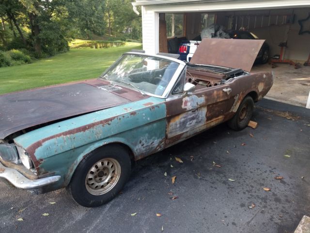 1965 Vintage ! Ford Mustang Convertible