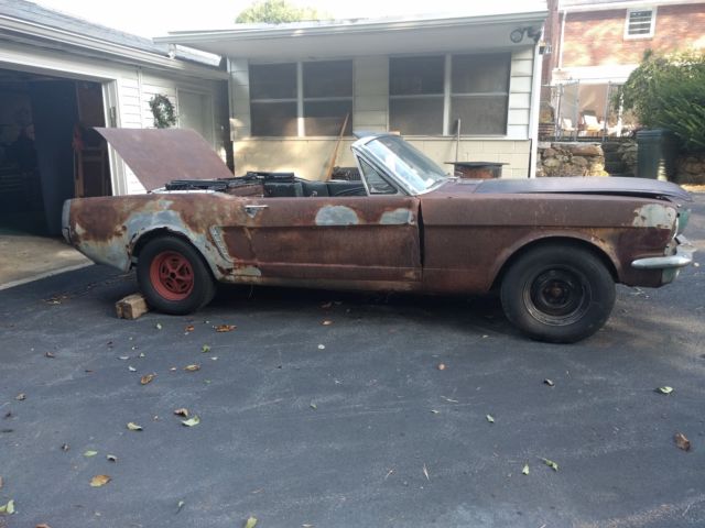 1965 Vintage ! Ford Mustang Convertible