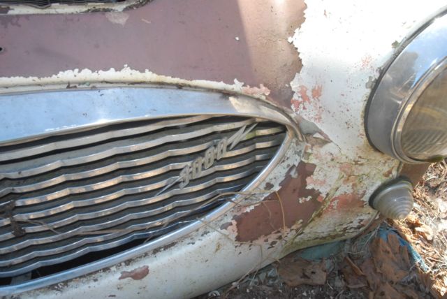 1960 White Austin Healey 3000 Convertible