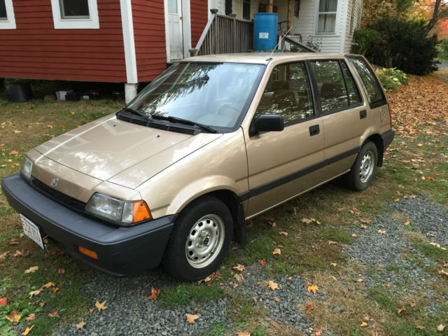 1987 Brown Honda Civic Wagon