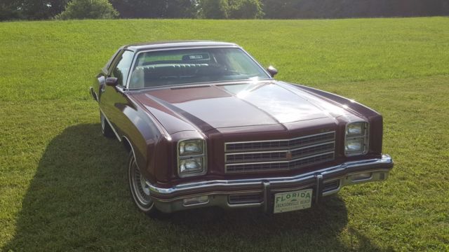 1976 Burgundy Chevrolet Monte Carlo Sedan