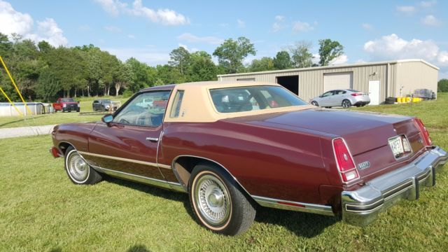 1976 Burgundy Chevrolet Monte Carlo Sedan