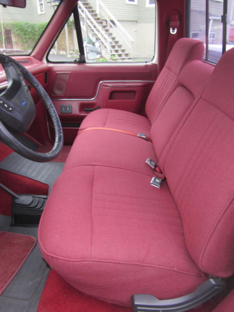 1989 White Ford F-150 Crew Cab Pickup