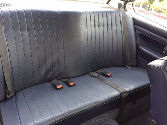 1980 Saphire Blue Metallic BMW 3-Series 2 Door coupe