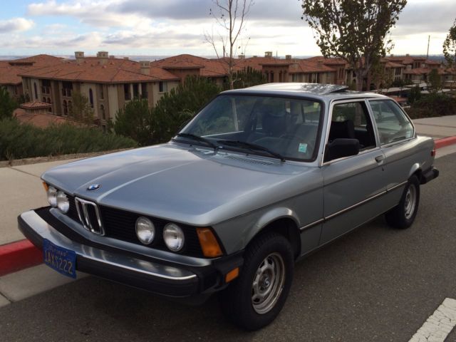 1980 Saphire Blue Metallic BMW 3-Series 2 Door coupe