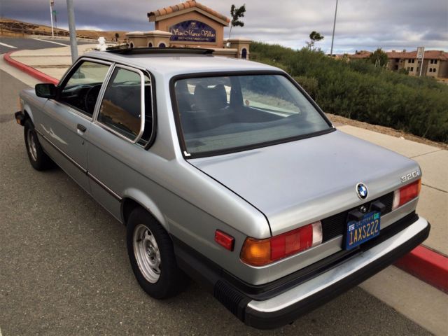 1980 Saphire Blue Metallic BMW 3-Series 2 Door coupe