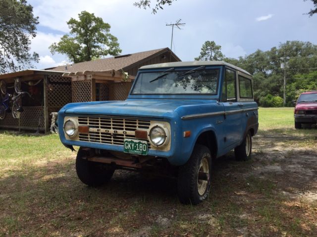 1974 stock blue Ford Bronco removable hard top