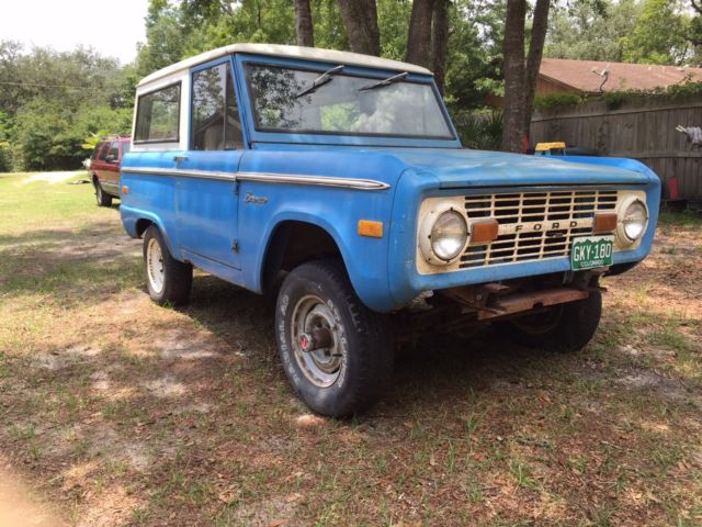 1974 stock blue Ford Bronco removable hard top