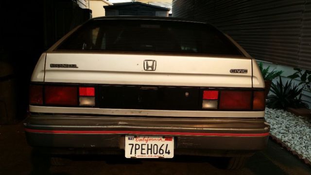 1987 Gray Honda CRX Coupe