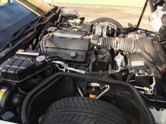 1994 White Chevrolet Corvette Convertible