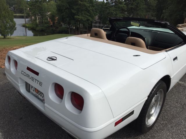 1994 White Chevrolet Corvette Convertible