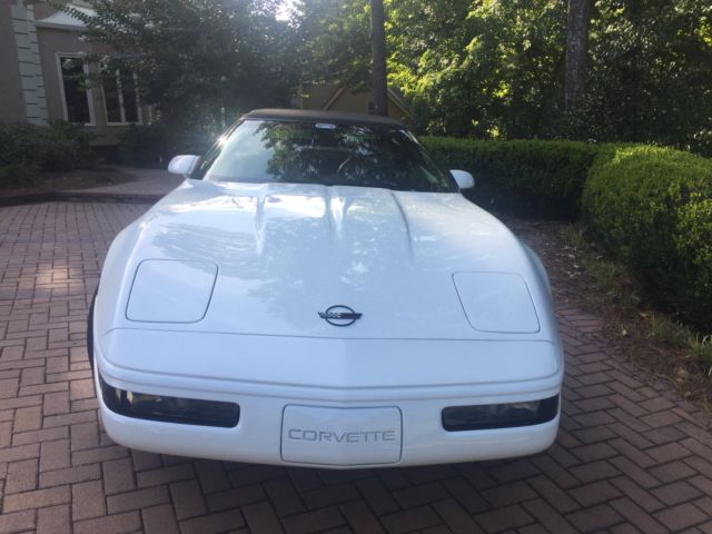 1994 White Chevrolet Corvette Convertible