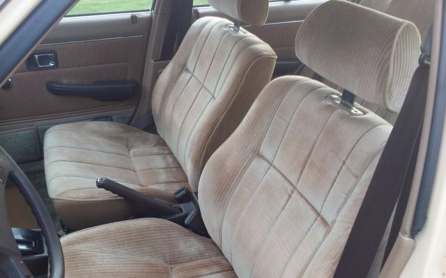 1983 Beige Honda Accord Sedan